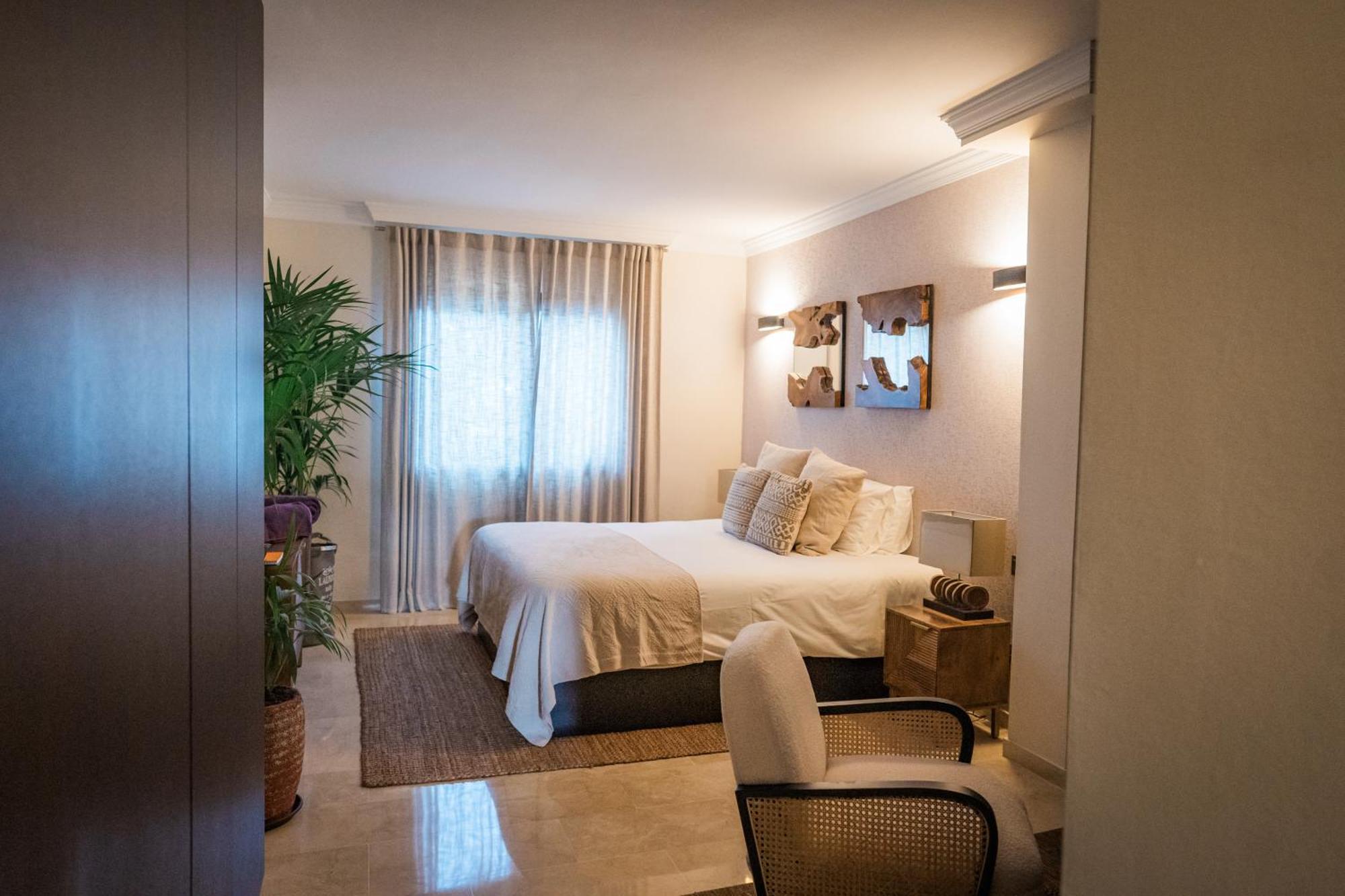 Beachfront Apartemen *