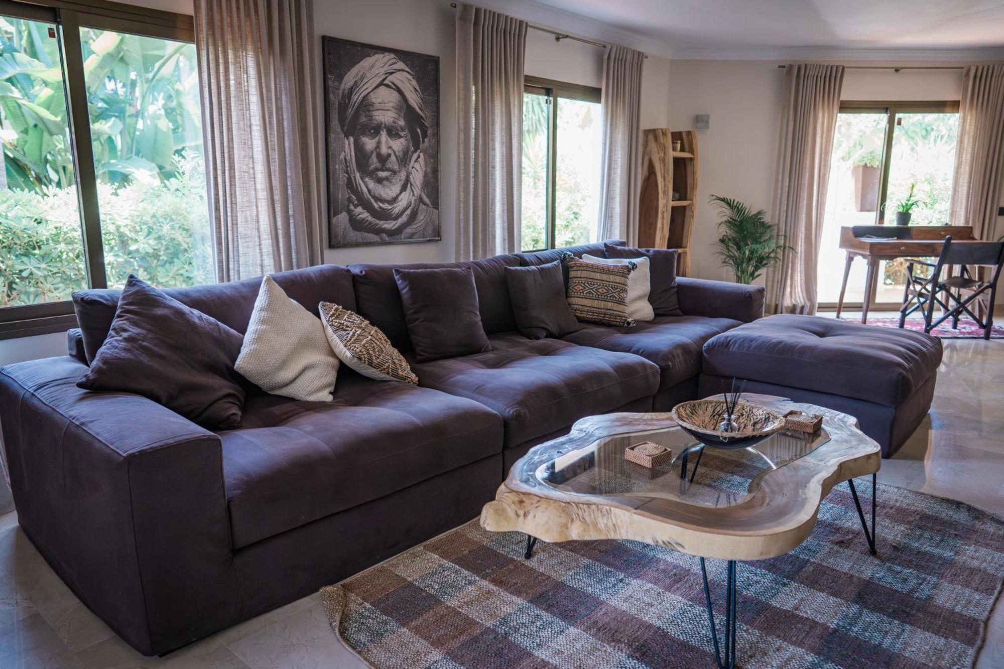 Beachfront Apartemen
