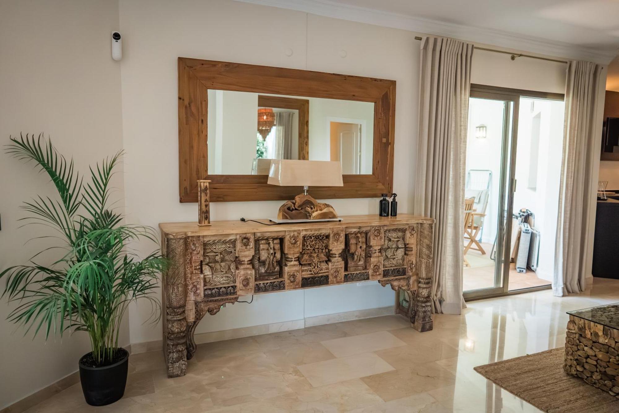 Beachfront Apartemen Marbella